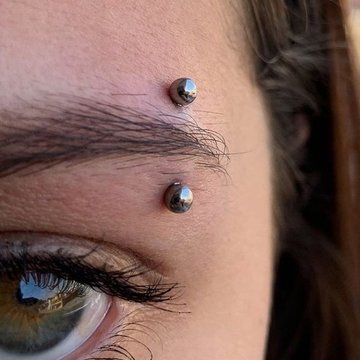 пирсинг бровь (13)