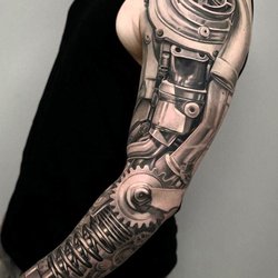 Tatuaje masculine pe mâini